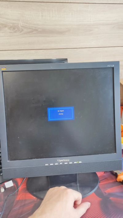 Лот: 8053236. Фото: 1. Монитор 17". Внешний блок питания. ЖК-мониторы