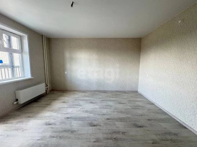 Лот: 21430190. Фото: 1. 3-комн. квартира , Красноярск... Квартиры, студии