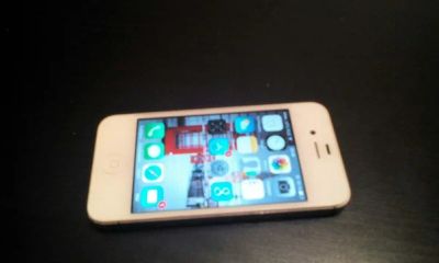 Лот: 5220087. Фото: 1. iPhone 4s white 16 gb. Смартфоны