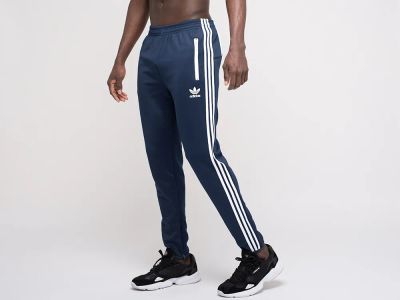 Лот: 17412411. Фото: 1. Брюки спортивные Adidas. Брюки, джинсы, шорты