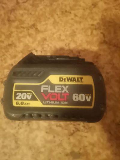 Лот: 21177825. Фото: 1. Аккумулятор dewalt flexvolt 18... Электроинструмент