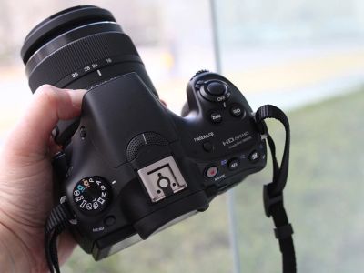 Лот: 17197786. Фото: 1. Зеркальный фотоаппарат sony alpha... Цифровые зеркальные