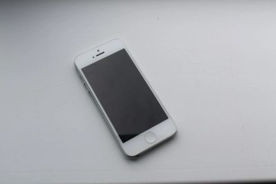 Лот: 7894474. Фото: 1. iPhone 5 32 gb. Смартфоны