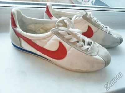 Лот: 5556249. Фото: 1. кроссовки nike 40. Кеды, кроссовки, слипоны