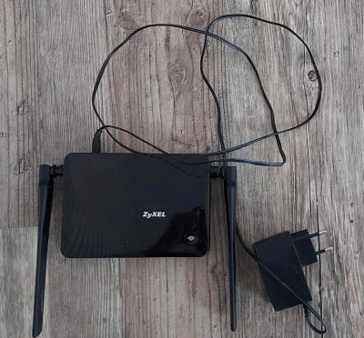 Лот: 16800750. Фото: 1. Zyxel Keenetic 4G III. Маршрутизаторы (роутеры)