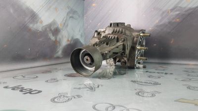 Лот: 23584558. Фото: 1. Раздаточная коробка Toyota Matrix... Трансмиссия