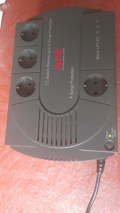 Лот: 24396111. Фото: 1. ИБП APC Back-Up ES 525. ИБП, аккумуляторы для ИБП
