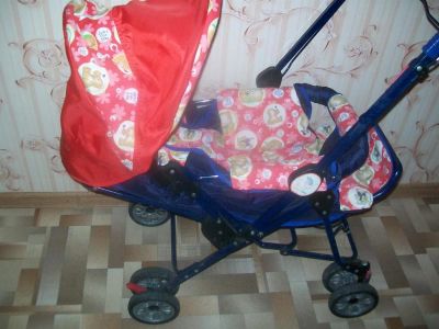 Лот: 3764389. Фото: 1. Коляска Famely Kids. Коляски