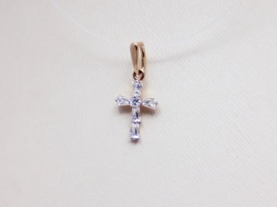 Лот: 15461176. Фото: 1. ЗОЛОТОЙ КРЕСТ 0,66 ГРАММ. Другое (ювелирные изделия, бижутерия, часы)
