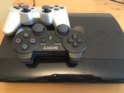 Лот: 16546208. Фото: 1. Игровая приставка Sony PlayStation... Игровые приставки, консоли