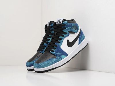 Лот: 16760054. Фото: 1. Кроссовки Nike Air Jordan 1 Mid. Кеды, кроссовки, слипоны