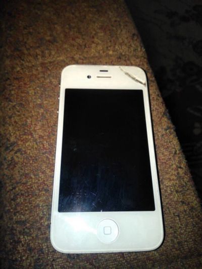 Лот: 10045902. Фото: 1. iPhone4. Смартфоны