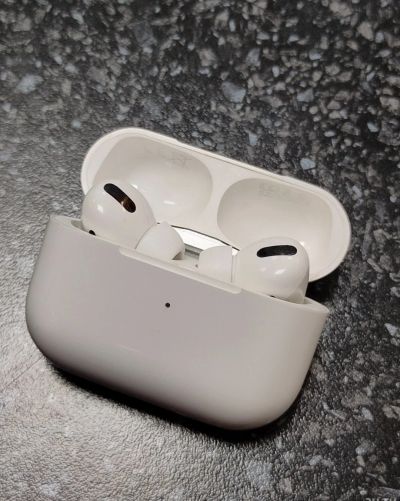 Лот: 18037232. Фото: 1. Airpods pro. Красноярск