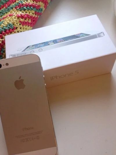 Лот: 7176167. Фото: 1. iphone 5. Смартфоны