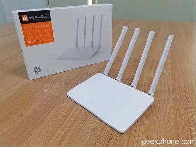 Лот: 12775680. Фото: 1. Xiaomi Mi Wi-Fi Router 3G - руссифицированная... Маршрутизаторы (роутеры)