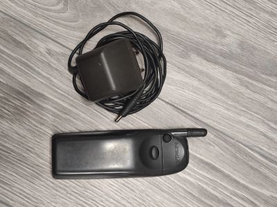 Лот: 19446002. Фото: 1. Мобильный телефон Nokia 5110. Кнопочные мобильные телефоны