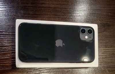 Лот: 24988783. Фото: 1. IPhone 11. Смартфоны