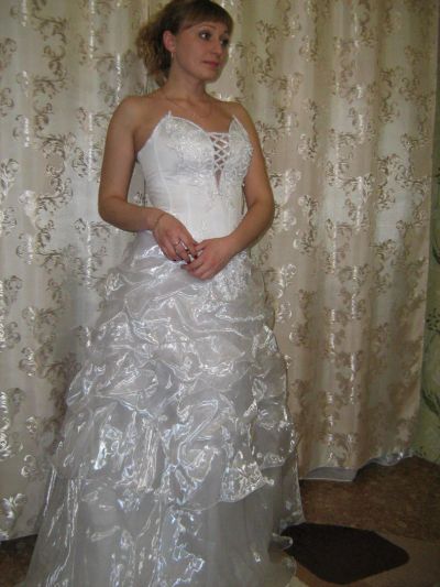 Лот: 4164508. Фото: 1. 4) Продам новое свадебное платье... Другое (свадебная мода)