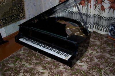 Лот: 2464048. Фото: 1. рояль кабинетная 155см. Клавишные