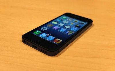 Лот: 4246899. Фото: 1. Продам iphone 5 black. Смартфоны