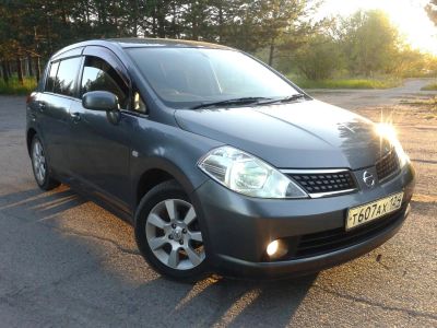 Лот: 4242970. Фото: 1. nissan tiida. Автомобили