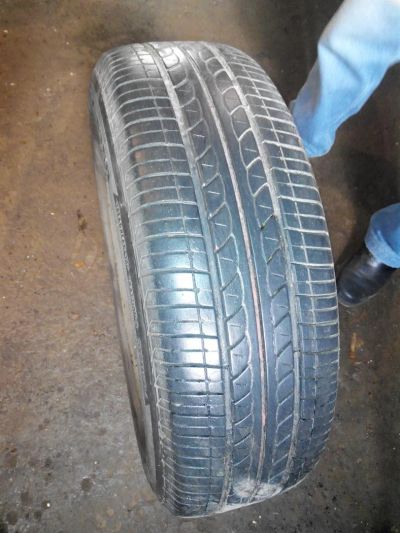 Лот: 3923931. Фото: 1. Bridgestone B250 195/70/R14 91H... Шины на дисках