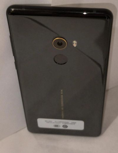 Лот: 23573595. Фото: 1. смартфон Mi max2. Смартфоны