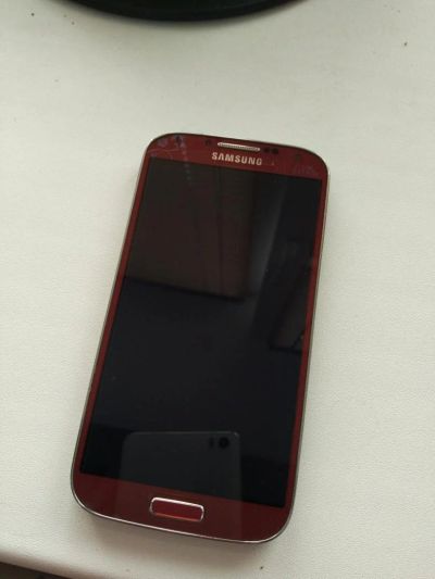 Лот: 7615952. Фото: 1. Samsung Galaxy S4 La Fleur. Смартфоны