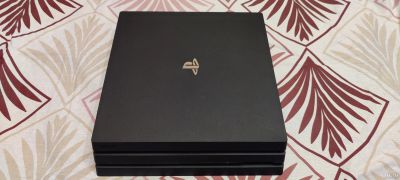 Лот: 17439483. Фото: 1. Продам Sony Playstation 4 pro. Игровые приставки, консоли