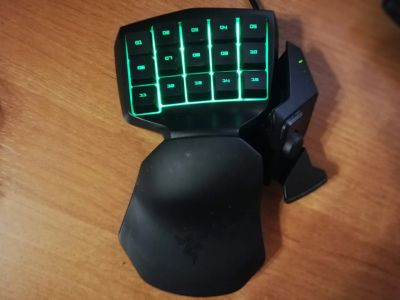 Лот: 12191546. Фото: 1. Razer Tartarus. Клавиатуры и мыши