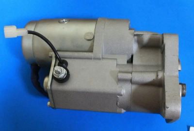 Лот: 8106945. Фото: 1. Стартер Mazda R2 RF01-13-400. Электрооборудование