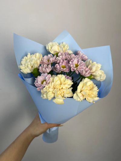 Лот: 22851263. Фото: 1. Букет комплимент. Свежие цветы