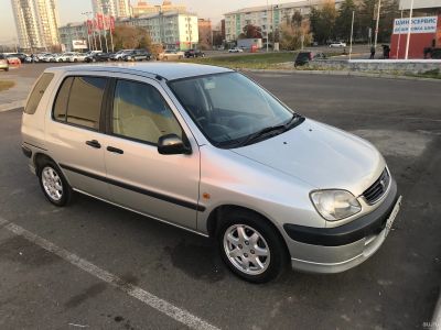Лот: 14823048. Фото: 1. Toyota Raum, 2002. Автомобили