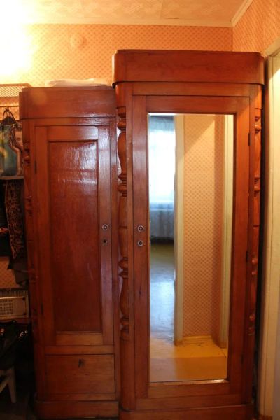 Лот: 5508851. Фото: 1. Раритетный шкаф. Шкафы, шкафы-купе