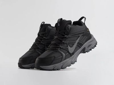 Лот: 25740626. Фото: 1. Зимние кроссовки Nike V2K Run. Кеды, кроссовки, слипоны