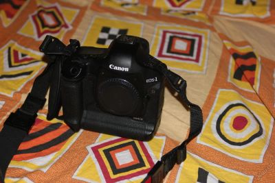 Лот: 5630954. Фото: 1. Canon 1d mark III 3. Цифровые зеркальные