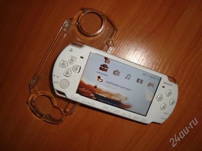 Лот: 607434. Фото: 1. PSP Slim White. Игровые приставки, консоли