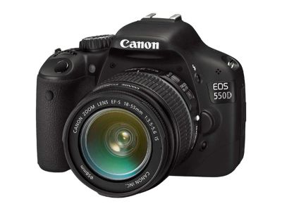 Лот: 6294400. Фото: 1. Продам фотоаппарат Canon EOS 550D... Цифровые зеркальные