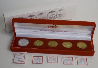 Лот: 2122570. Фото: 1. Набор жетонов Польши "Культовые... Памятные медали