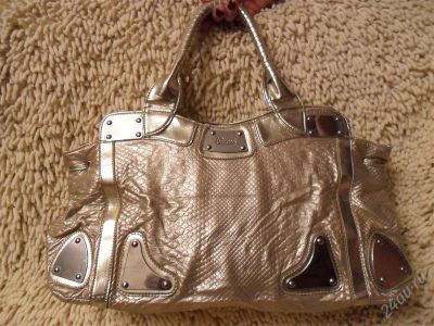 Лот: 895838. Фото: 1. Золотая сумка Gucci. Сумки