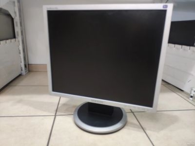Лот: 13819835. Фото: 1. Монитор Samsung 940n (18835). ЖК-мониторы
