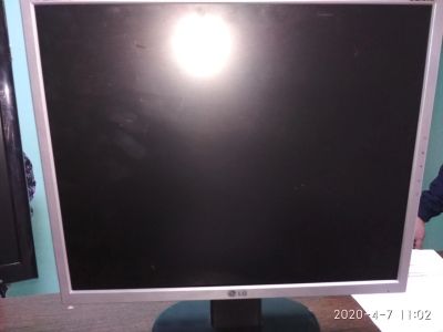 Лот: 15075027. Фото: 1. Монитор LG L1953S. ЖК-мониторы