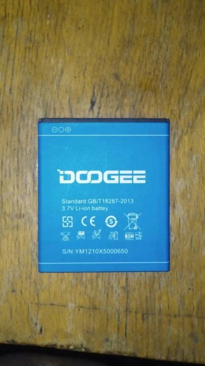 Лот: 10680321. Фото: 1. Батарея Doogee 2500 МАч. Аккумуляторы