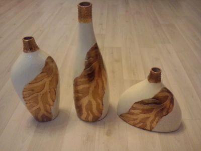 Лот: 5072430. Фото: 1. Три вазочки в одном стиле. Вазы