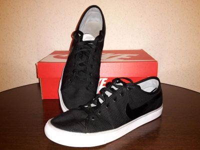 Лот: 7761219. Фото: 1. Кеды NIKE. Кеды, кроссовки, слипоны