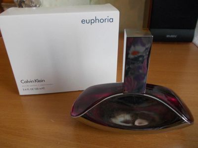 Лот: 10206359. Фото: 1. Euphoria Eau de Parfum от Calvin... Женская парфюмерия