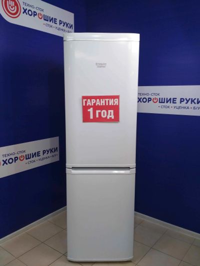 Лот: 14597118. Фото: 1. Холодильник hotpoint-ariston rmba... Холодильники, морозильные камеры
