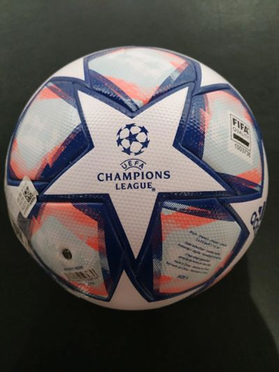 Лот: 17266784. Фото: 1. Новый Футбольный мяч UCL Finale... Мячи, ракетки, шайбы, клюшки