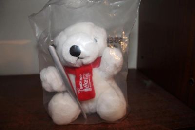 Лот: 3541432. Фото: 1. мишка coca-cola,с факелом. Остальная сувенирная продукция