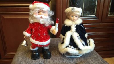 Лот: 18420204. Фото: 1. Фигурки Деда Мороза и Снегурочки. Фигурки, статуэтки
